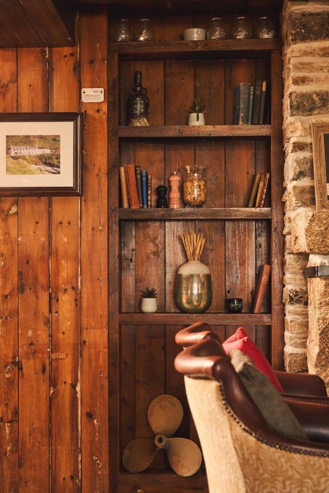 Port William Inn Tintagel Extérieur photo