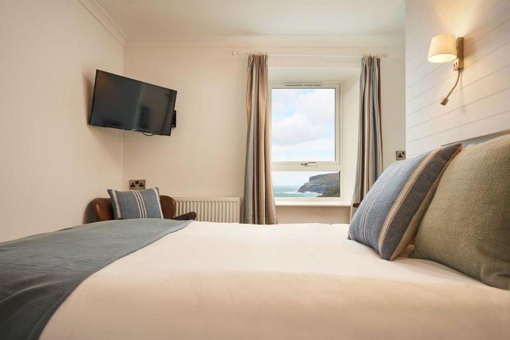Port William Inn Tintagel Extérieur photo
